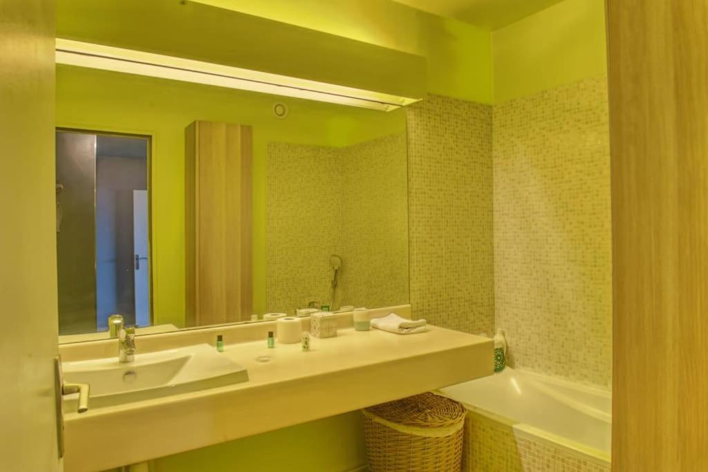 Superbe Appart/ 2Ch / 4 Pers / Terrasse / Vue Mer Marseille Ngoại thất bức ảnh